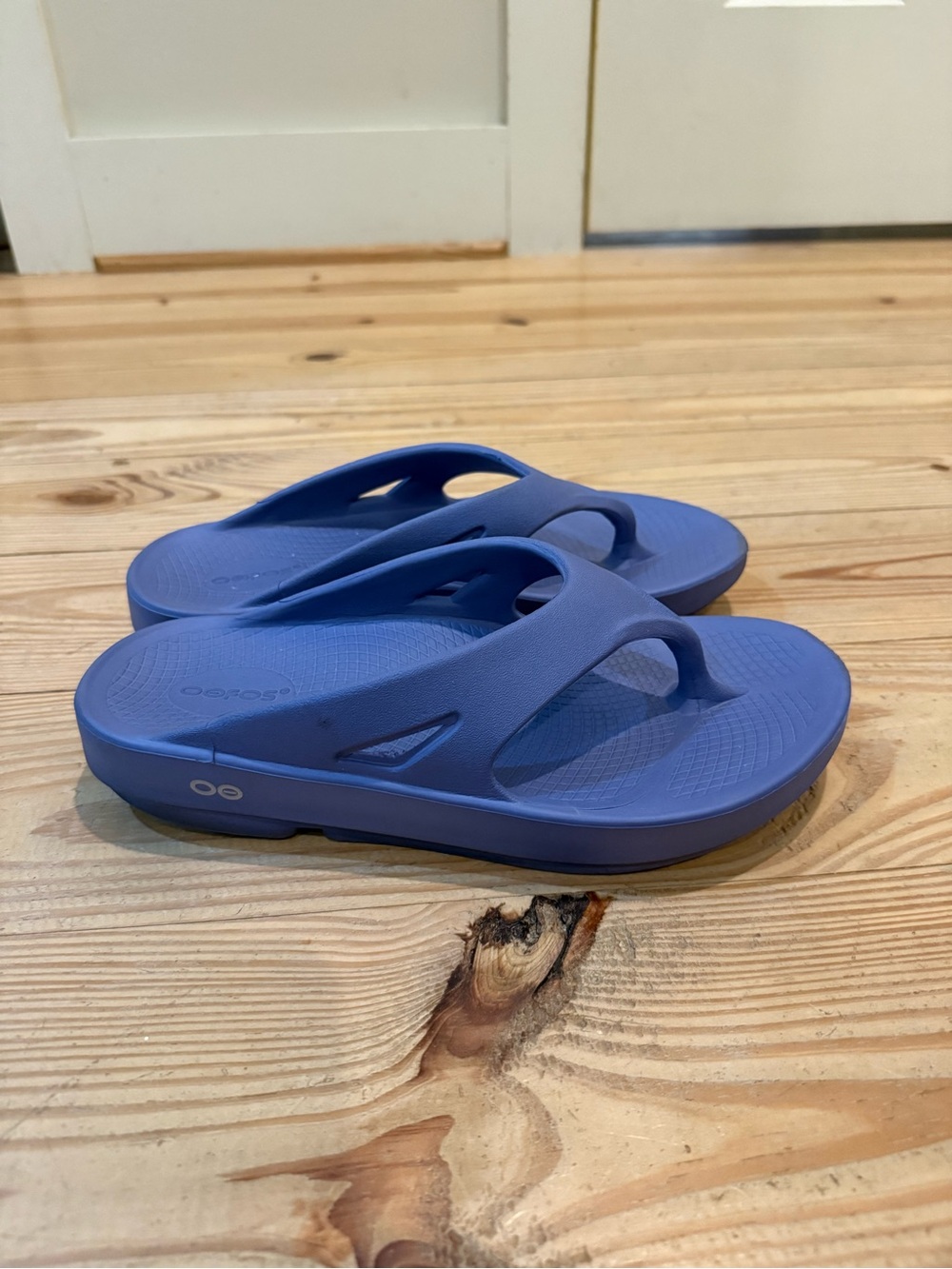 Oofos Flip Flop